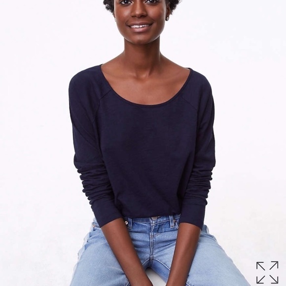 Ann Taylor LOFT Blue Long Sleeve Textured Long sleeve Tee - Picture 1 of 3